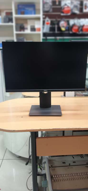 Dell P2319H 23-inch Full HD 8ms LCD Monitor