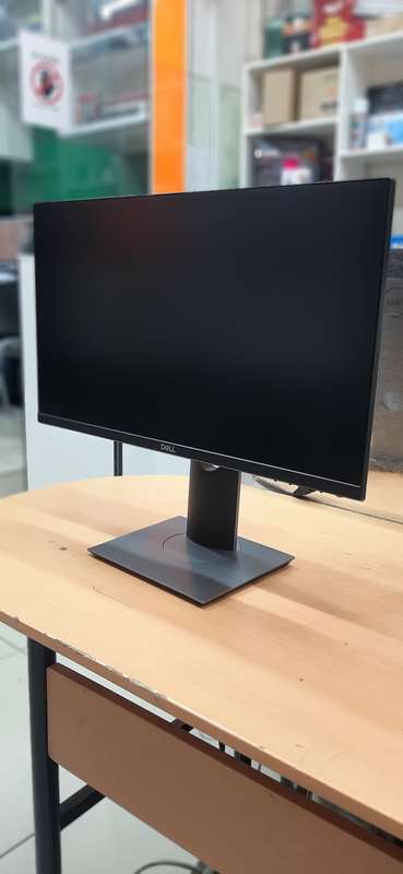 Dell P2319H 23-inch Full HD 8ms LCD Monitor