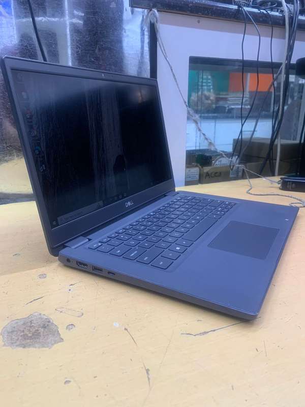 Dell Latitude 3410 Core i5-10210U 8GB RAM 256GB SSD 14"FHD Notebook