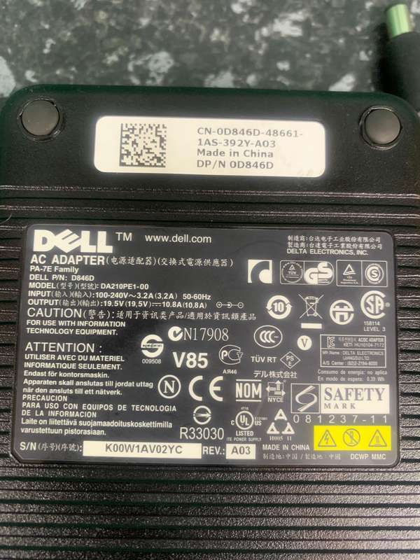 230W Big Pin Dell Laptop Ac Adapter / Charger, 19.5V 11.8A 9.0*6.2mm