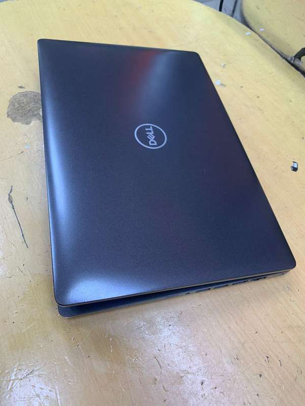Dell Latitude 5400 Intel i7, 8th Gen Laptop with Win 10 Pro + 16GB Ram + 256Gb ssd
