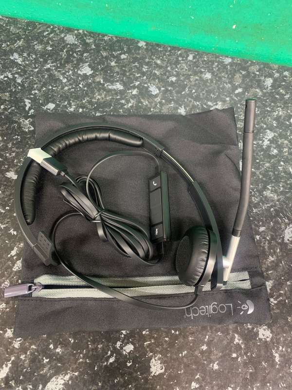 Logitech H650E Wired Mono Desktop Headset |Logitech H650e Stereo USB Business Headset