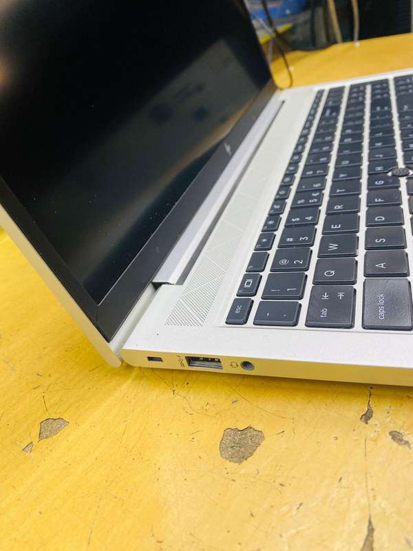 HP EliteBook 840 G10 14' Core i5-1335U 16GB RAM 512GB SSD Win 11 Pro Laptop