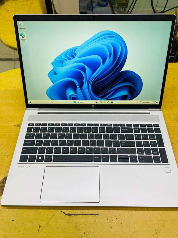 HP ProBook 455 G10 15.6' Ryzen 5 7530U 16GB RAM 512GB SSD Win 11 Laptop