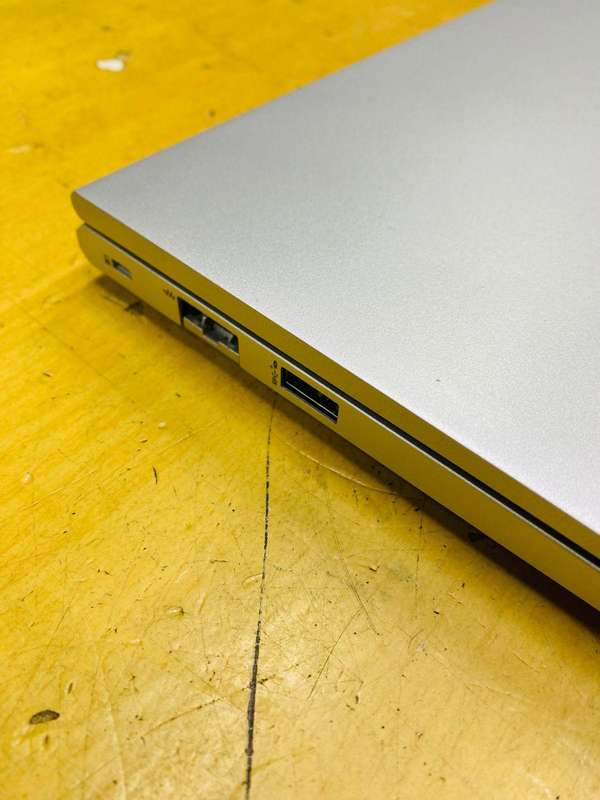 HP ProBook 640 G8 14' Core i5-1135G7 16GB RAM 256GB SSD Win 11 Pro Laptop