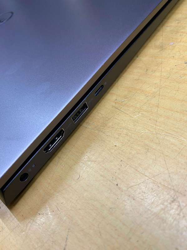Dell Vostro 15 3000 -Intel i3 6th Gen, 500Gb hdd, 8Gb Ram