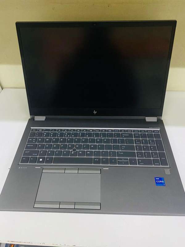 HP ZBook Fury 15 G8- Core i7-11800H - 32GB  Ram- 512GB ssd- 4GB NVIDIA RTX A2000 GDDR6  Graphics