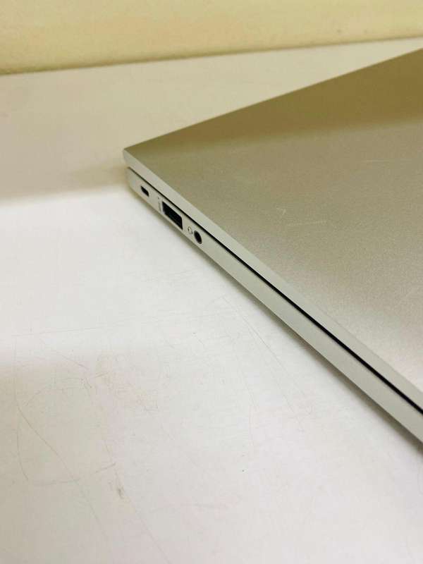 HP EliteBook 850 G8 15.6' Core i7-1165G7 16GB RAM 512GB SSD