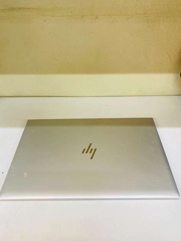 HP EliteBook 850 G8 15.6' Core i7-1165G7 16GB RAM 512GB SSD