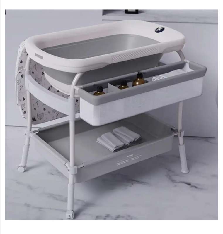 Baby Crystal 2 in 1 Bath Unit and Changing Station