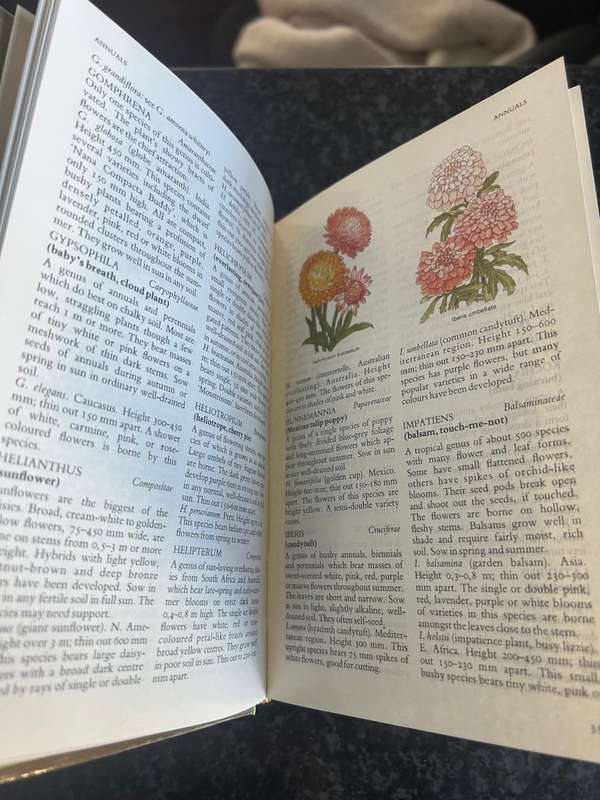 Reader's Digest - Complete Guide to Gardening in South Africa Vol. 1 & 2
