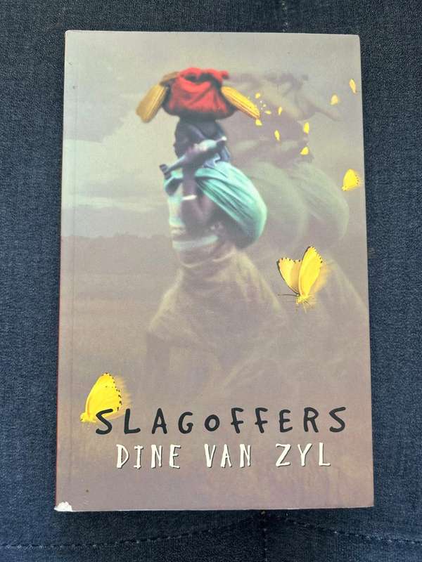 Twee boeke: Slagoffers en Wolf op my spoor