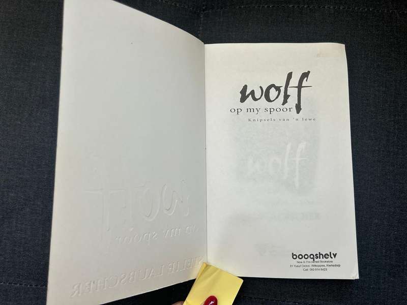 Twee boeke: Slagoffers en Wolf op my spoor
