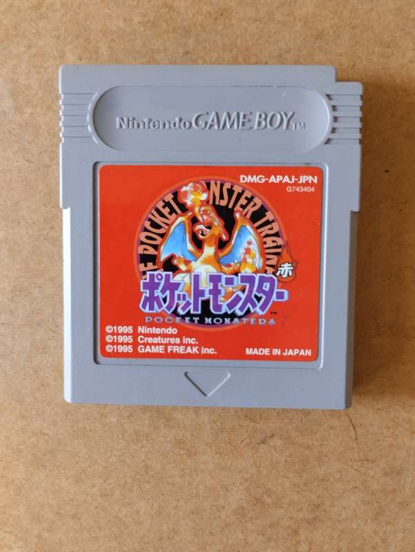 Game Boy Pocket Monsters Pokemon Red Charizard Japan - tested and working