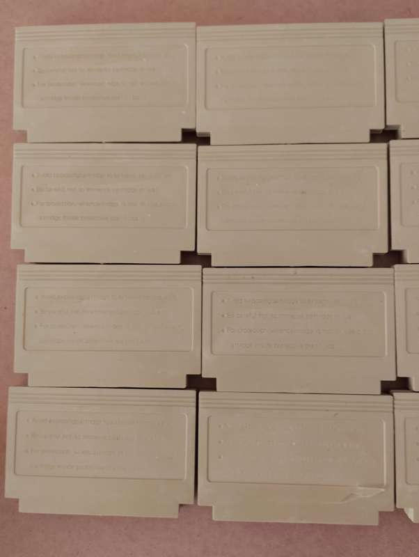 8-Bit/8 Bit TV Game Cartridge (bundle) - 16 cartridges in total (read description)