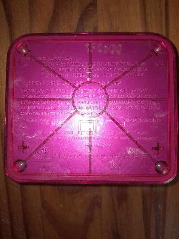 Etch A Sketch Pocket Version