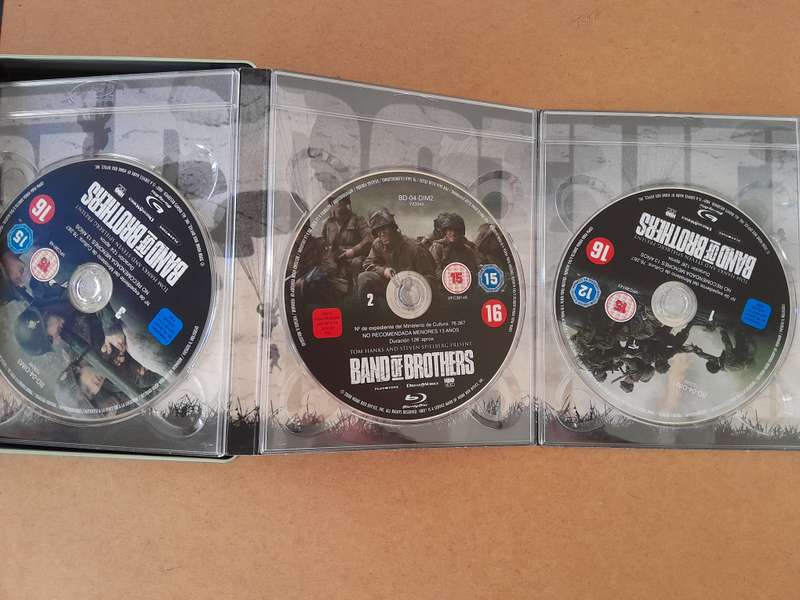 Band of Brothers Blu-Ray (6 Discs) Untested