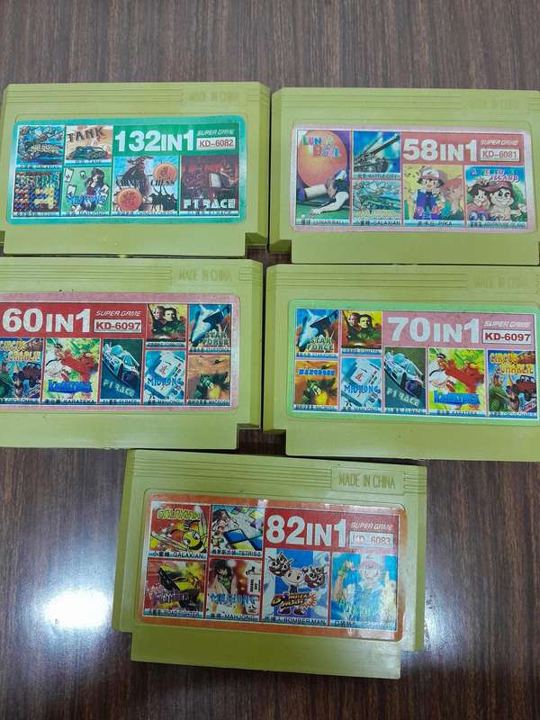 8-Bit TV Game Bundle (5 Cartridges)