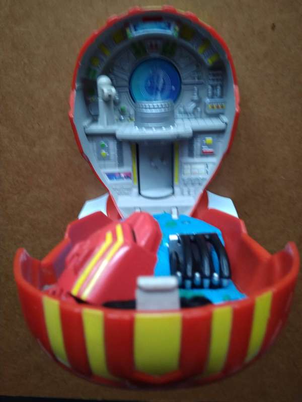 1995 Vintage Bandai Red Power Rangers Morphin Machine Polly Pocket Style Playset HEAD
