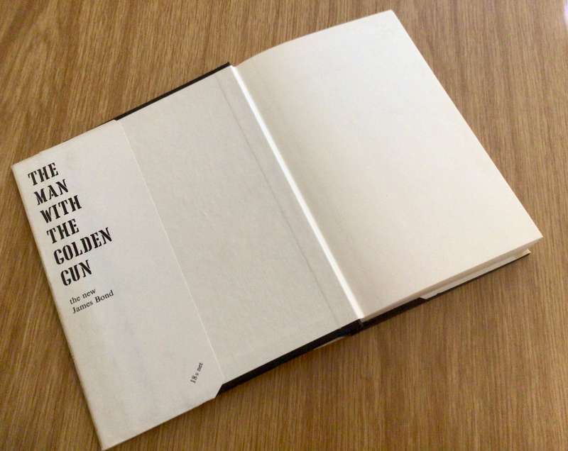 Rare WHITE Endpapers IAN FLEMING The Man With The Golden Gun FIRST EDITION Cape Book