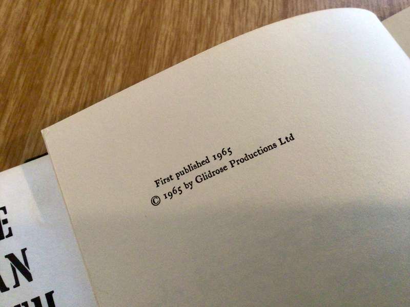 Rare WHITE Endpapers IAN FLEMING The Man With The Golden Gun FIRST EDITION Cape Book