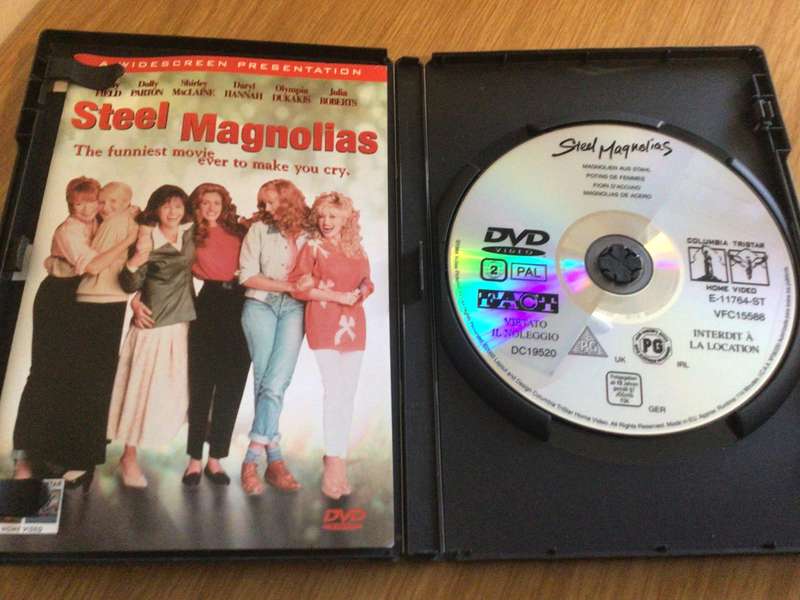 STEEL MAGNOLIAS movie DVD starring Dolly Parton, Julia Roberts, Sally Field