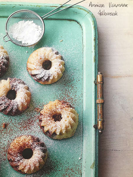 DK Step-by-step desserts