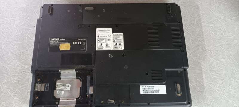 Mecer Voyager AL-096 laptop ***PLEASE READ THE ADVERT***