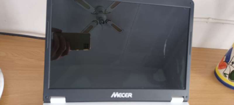 Mecer Voyager AL-096 laptop ***PLEASE READ THE ADVERT***