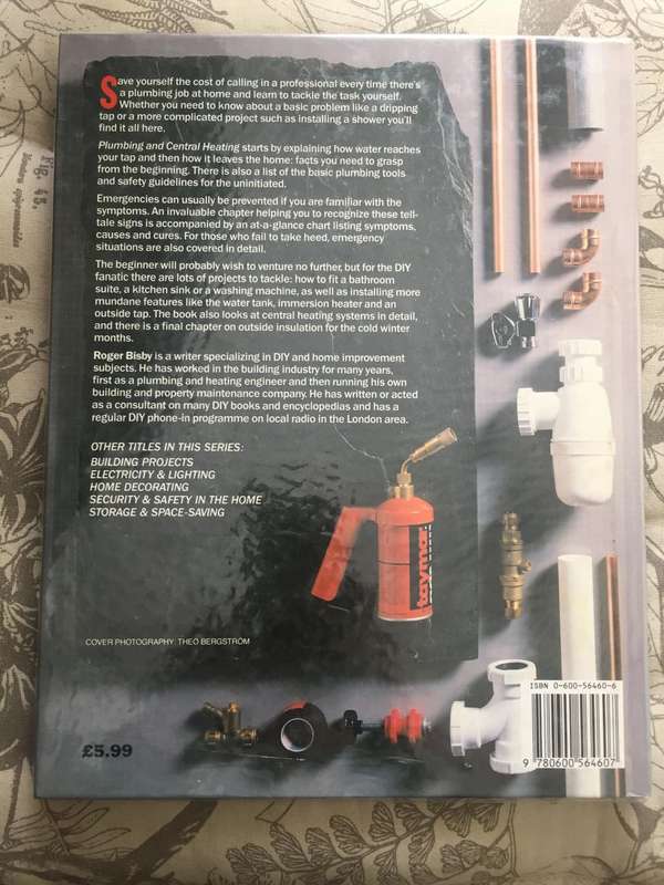 Hamlyn Practical DIY Guides: Plumbing & Central Heating - Roger Bisby