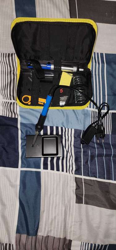 15 Piece Soldering Kit with lots of Accessories in Case