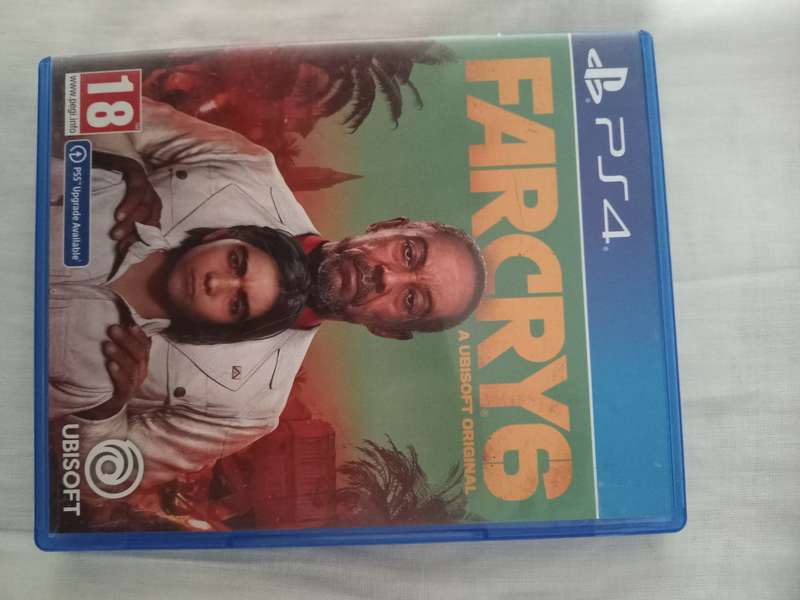 Ps4 + 11 games