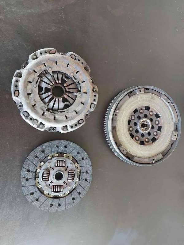 Used Mercedes W203 C200 Dual mass flywheel + Clutch & Pressure plate