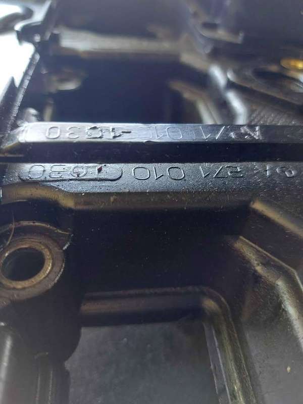 Used Mercedes M271 Tappet cover (PCV valve included) P/N A2710101030