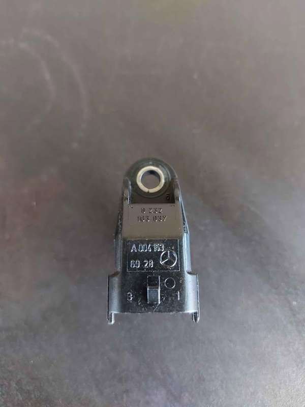 Used Mercedes W203 M271 Camshaft Position Sensor P/N A0041536928