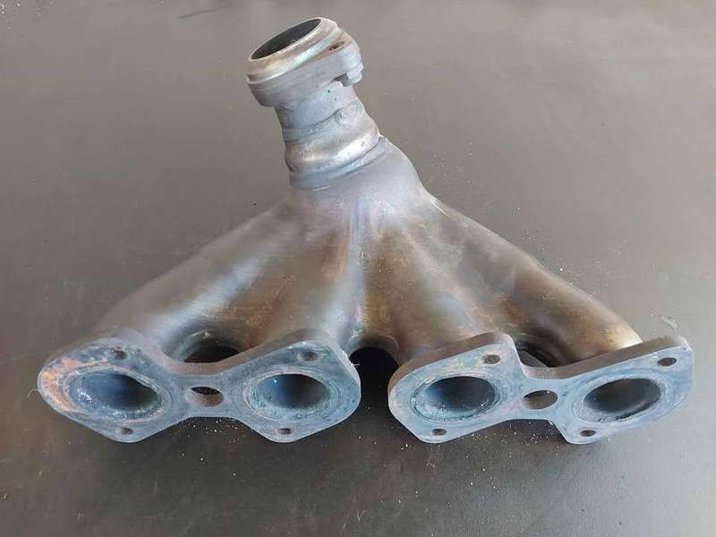 Used Mercedes W203 M271 Exhaust Manifold