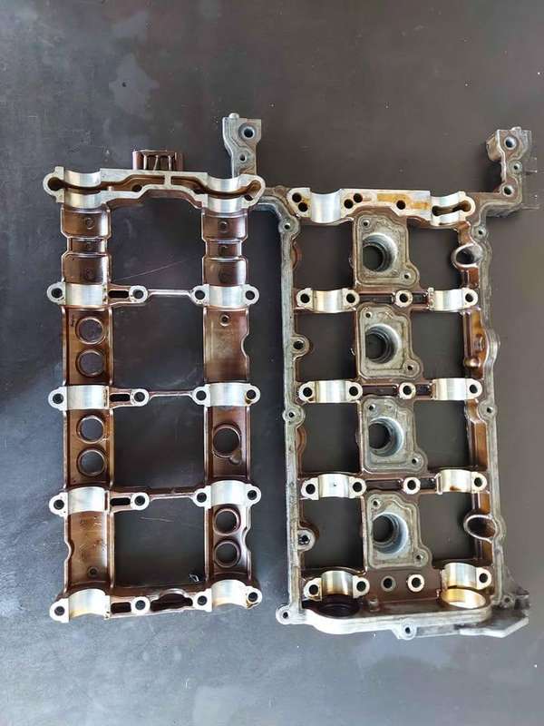 Used Mercedes W203 M271 Camshaft Holder P/N R2710510902