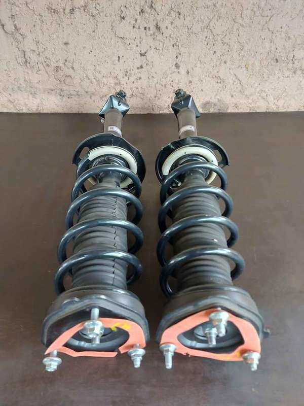 Used Infiniti Q50 Rear Shocks set P/N 56210 4GE0C