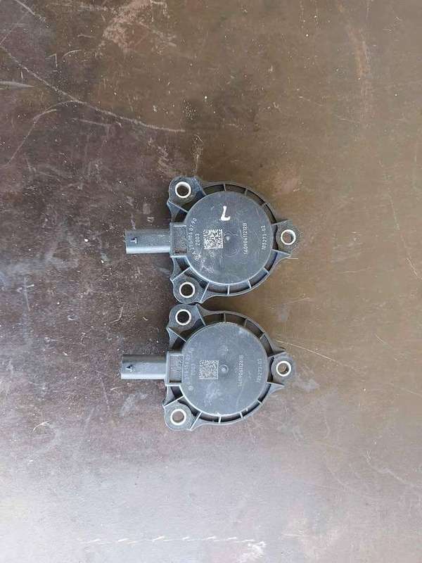Used Mercedes M274 Magnetic Camshaft Pickups P/N A2761560790