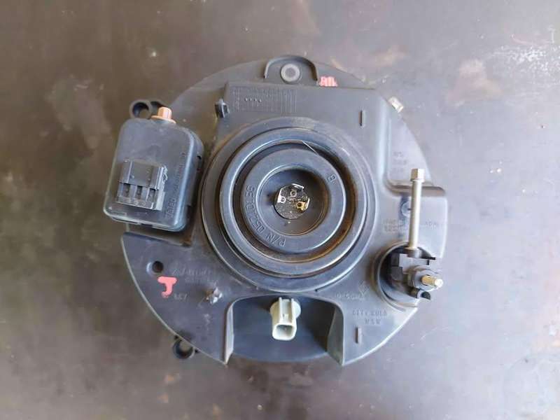 Used Jeep Cherokee KJ Driver Side Headlight
