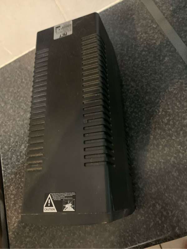RCT 1200W / 2000VA UPS