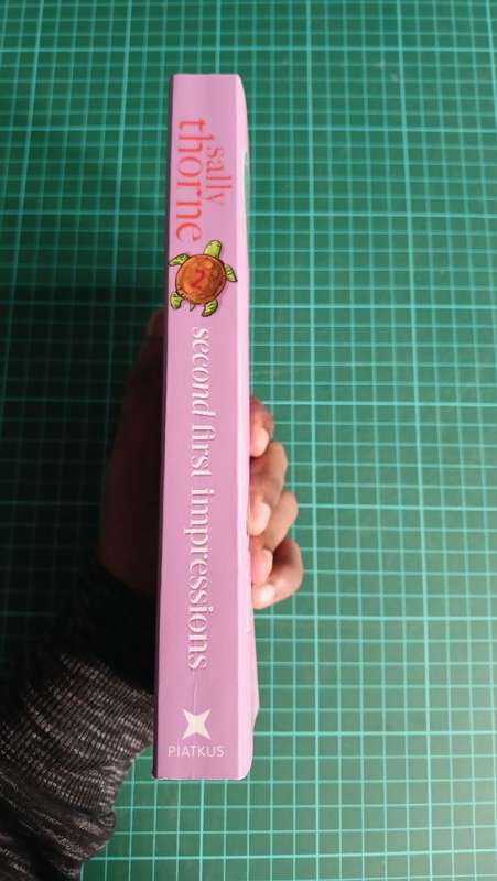 Second first impressions by Sally Thorne
