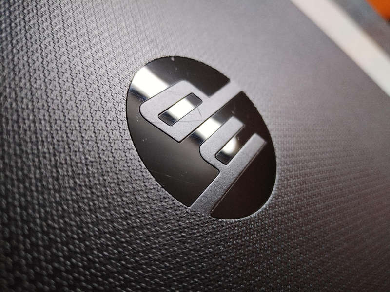 HP 3250u AMD Radon lite Gaming laptop ( Make offer )