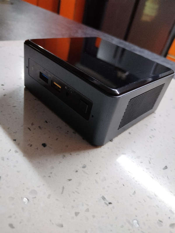 Intel nuc i3 mini pc