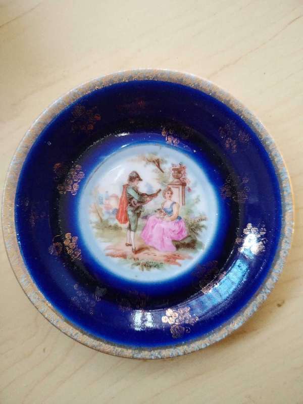 Limoges Gout De Ville Pin Dish Fragonard Style Courting Scene Cobalt Blue Gold