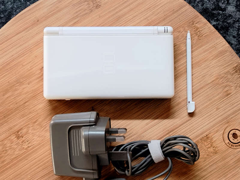 Nintendo Ds lite ( charger not included  ).