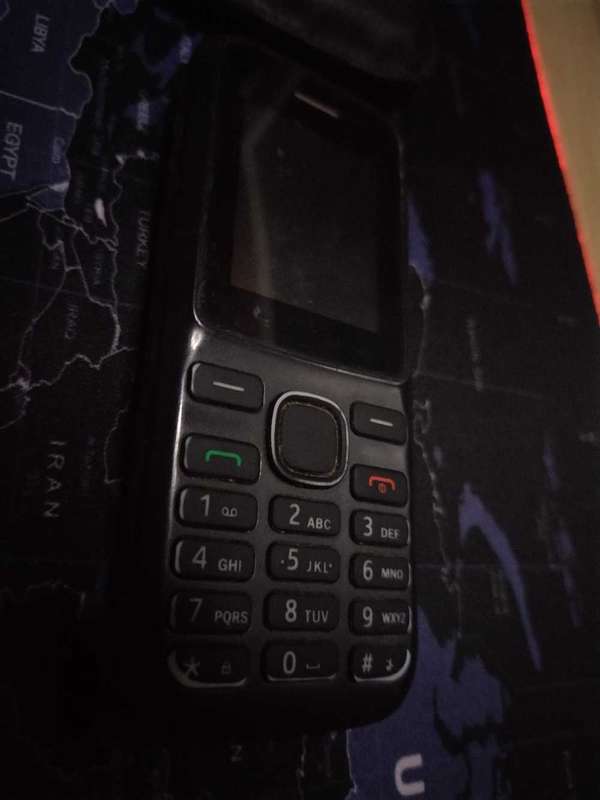 Lot of Phones  ( as is)