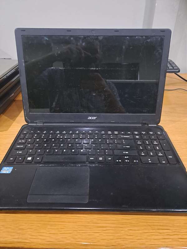 BULK LOT OF 5 X  LAPTOPS (i3's & i5's & i7) !!!!!PLEASE READ Discription!!!!!