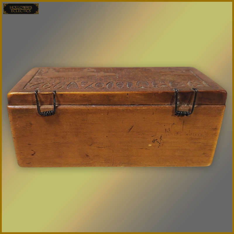 Vintage Post War Bermuda Wooden Trinket Box