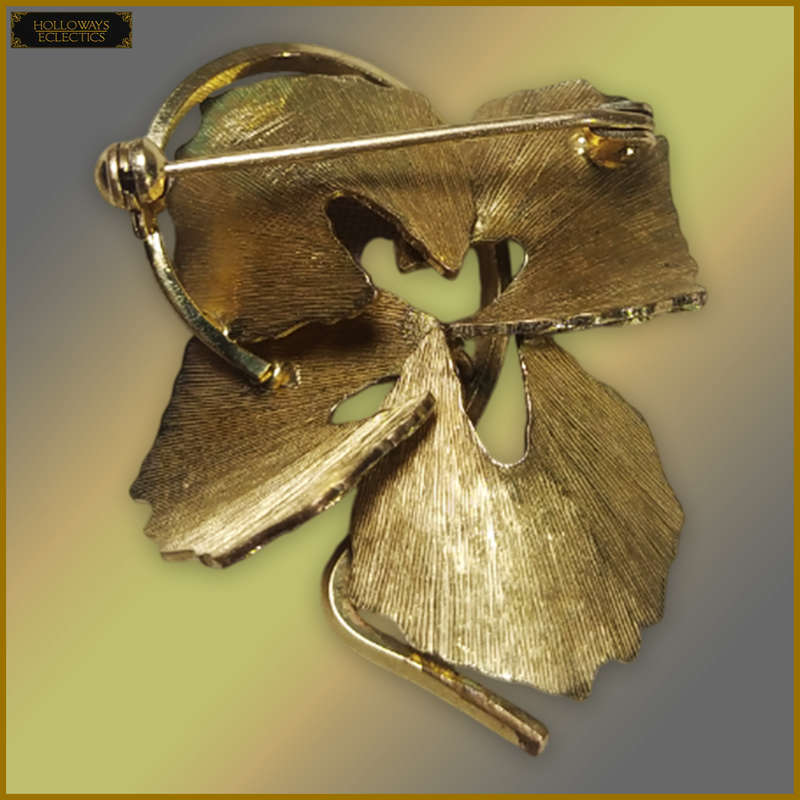 Vintage Rolled Gold Brooch With Pearl